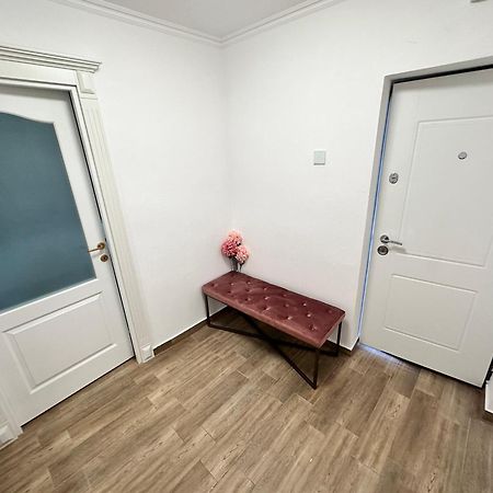 Dream Rooms Hunedoara Eksteriør bilde